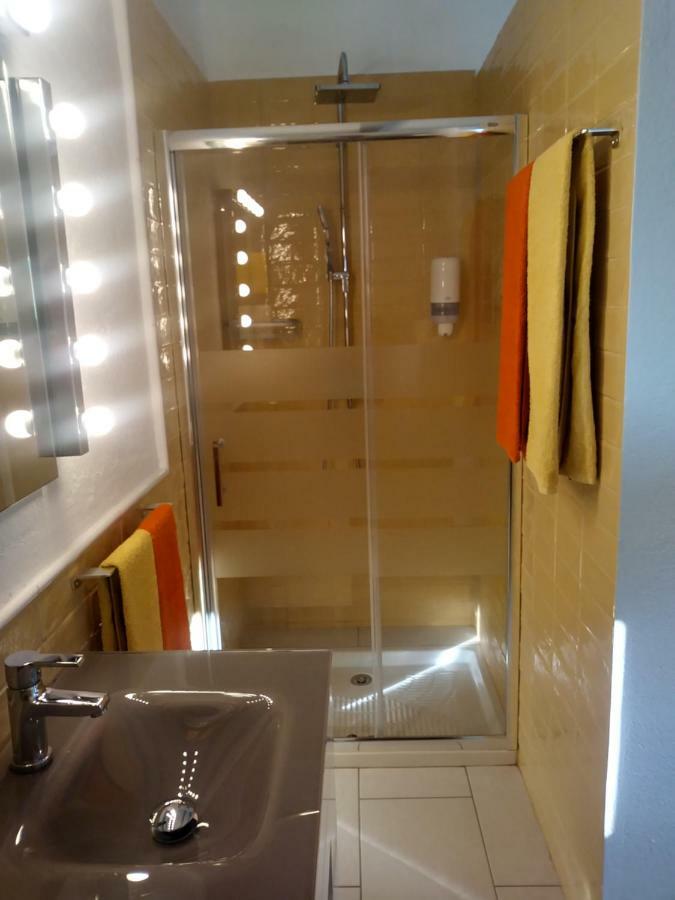 Гостевой дом Ca L'Eli Different Experience Hutt 12157 Mont-roig del Camp Экстерьер фото