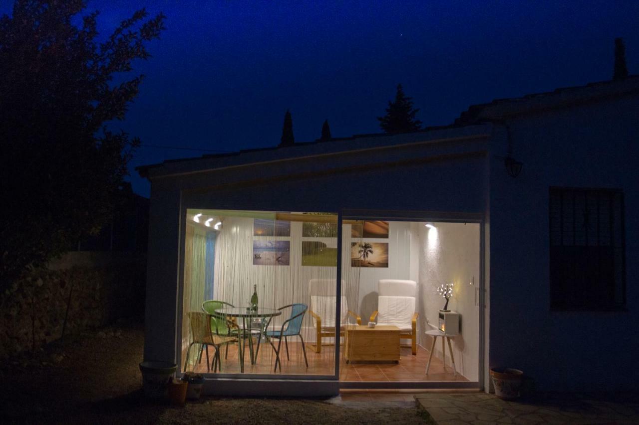 Гостевой дом Ca L'Eli Different Experience Hutt 12157 Mont-roig del Camp Экстерьер фото